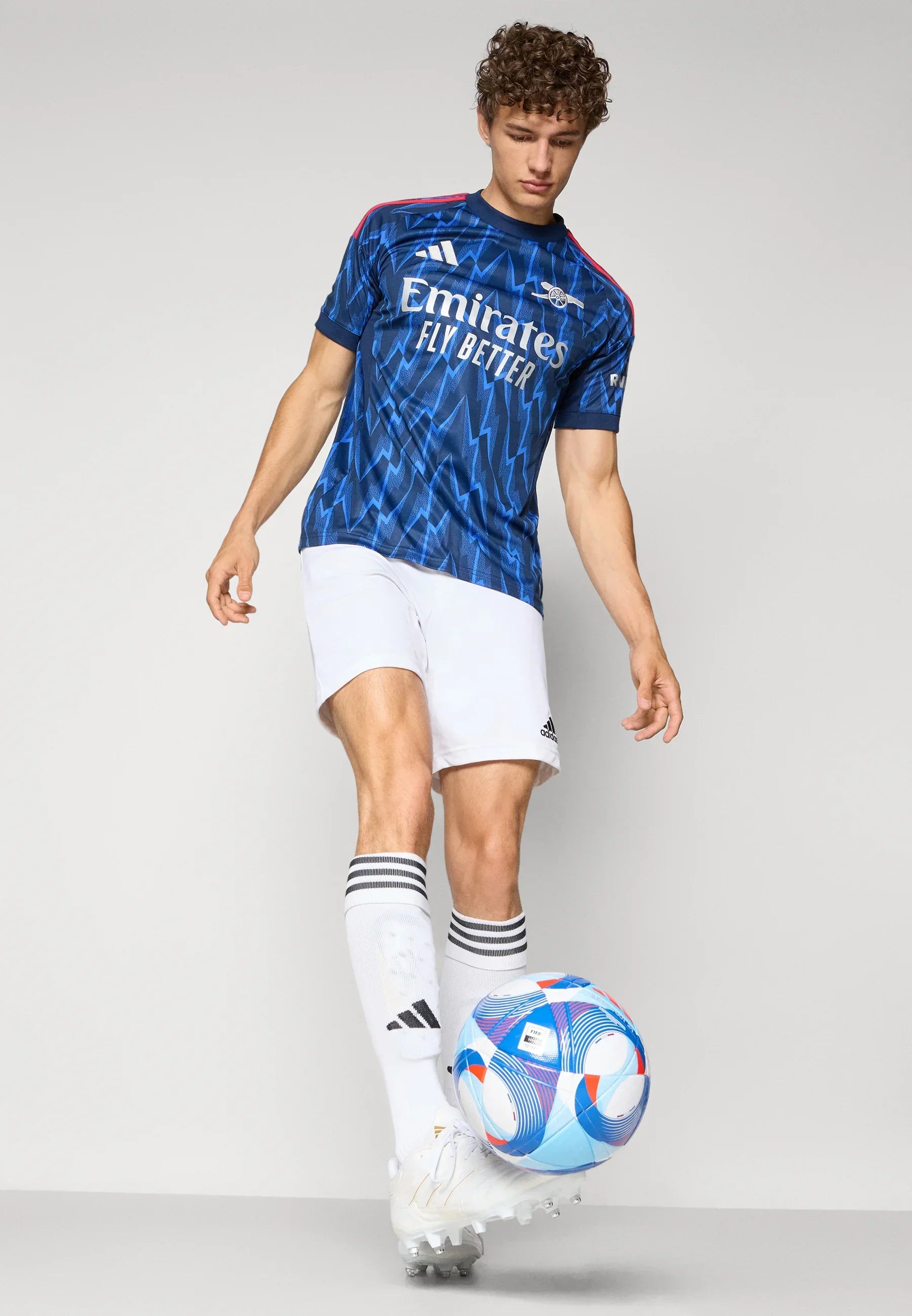 2025/26 Arsenal Away Shirt